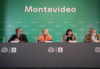 Carolina Cosse,  Fernando Filgueira, Virginia Cardozo y Sergio Miranda en el lanzamiento de la campaña